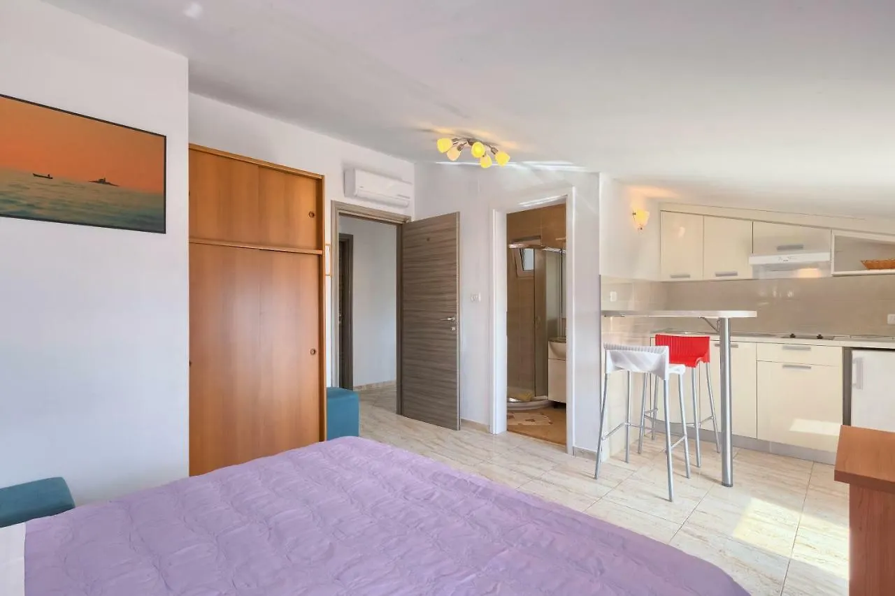 Apartment Vila Milla Premantura